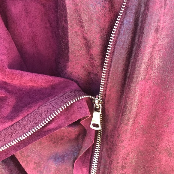 Faux Suede Lightweight Jacket Maroon - Picture 3 of 4